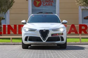 Alfa Romeo Stelvio Quadrifoglio 2019