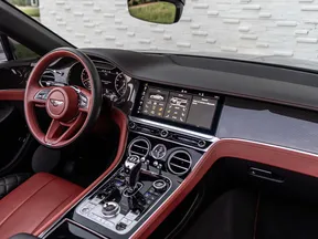 Bentley Continental GTC 2023