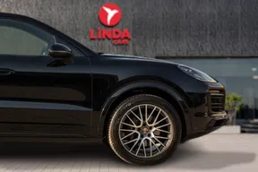 Porsche Cayenne 2022