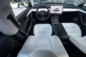 Tesla Model 3 Performance 2022