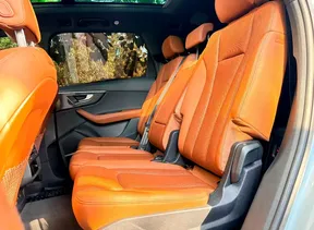 Audi Q7 2024