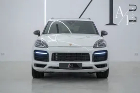 Porsche Cayenne GTS 2021