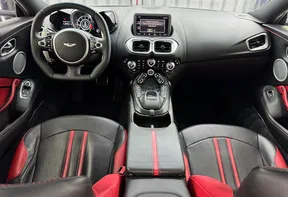Aston Martin V8 Vantage 2019