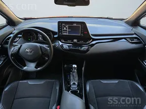 Toyota C-HR 2021
