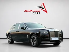 Rolls-Royce Phantom 2025