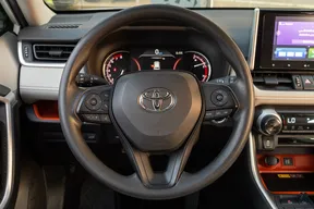 Toyota RAV4 2025