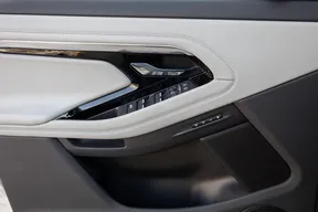 Land Rover Range Rover Evoque 2023