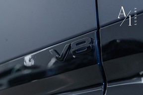 Land Rover Defender 110 2023