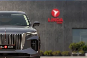 Hongqi E-HS9 2024