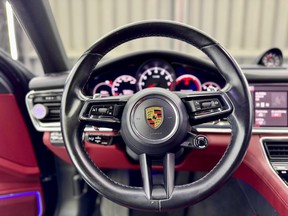 Porsche Panamera 2021