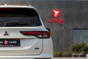 Mitsubishi Outlander / Airtek 2023
