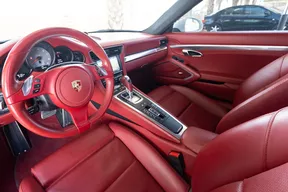 Porsche 911 Carrera 4S 2015