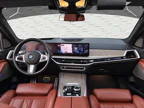 BMW X7 40 2023
