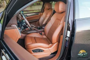 Porsche Cayenne GTS 2023