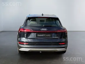 Audi e-tron 2022