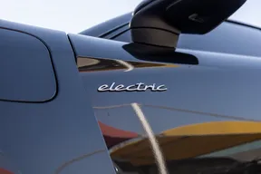 Porsche Taycan 2024