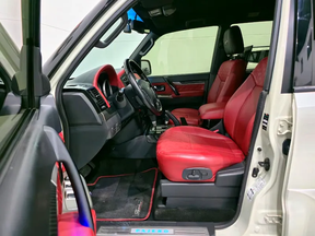 Mitsubishi Pajero / Shogun / Montero 2020