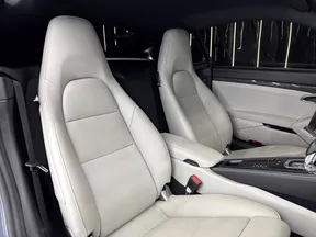 Porsche Cayman 718 2023