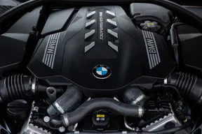 BMW 8 Series M850 2022