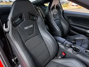 Ford Mustang 2021