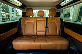 Land Rover Defender 90 2023