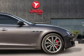 Maserati Ghibli S 2020