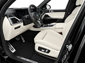 BMW X7 40 2024