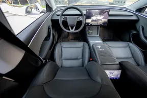 Tesla Model 3 Standard 2024