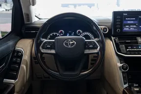 Toyota Land Cruiser 2022