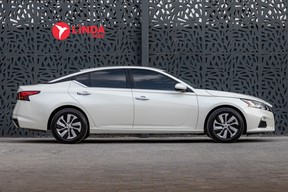 Nissan Altima 2020