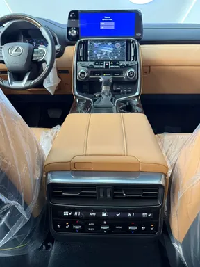 Lexus LX 600 2026