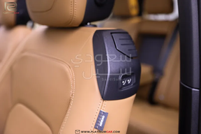 Land Rover Defender 110 2024