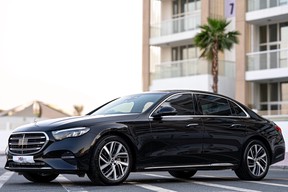 Mercedes-Benz E-Class 300 2024