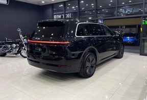 Li Auto L9 2025