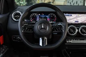 Mercedes-Benz GLA 200 2025