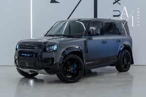 Land Rover Defender 110 2023