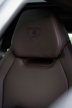 Lamborghini Urus 2024