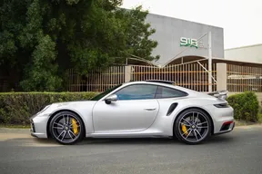 Porsche 911 Turbo S 2023