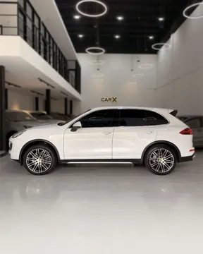 Porsche Cayenne S 2016