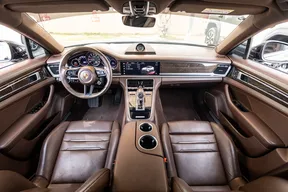 Porsche Panamera 2022