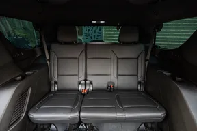 GMC Yukon XL 2500 2025