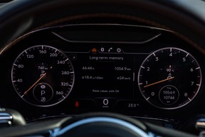 Bentley Continental GTC 2022