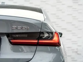 BMW 3 Series 320 2024