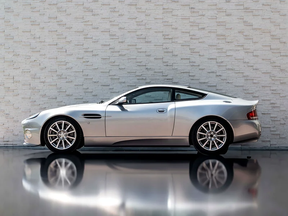 Aston Martin Vanquish S 2005