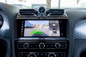 Bentley Bentayga 2023