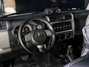 Toyota FJ Cruiser 2023