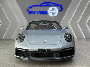 Porsche 911 Carrera 4S 2023