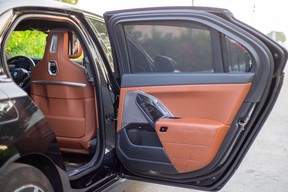 BMW 7 Series 735 2023