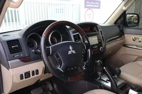 Mitsubishi Pajero / Shogun / Montero 2018
