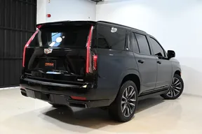 Cadillac Escalade 2024